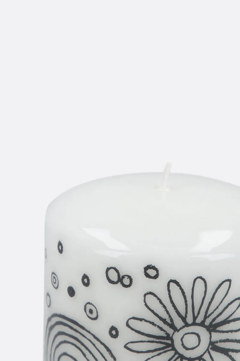 graphic printed medium candle