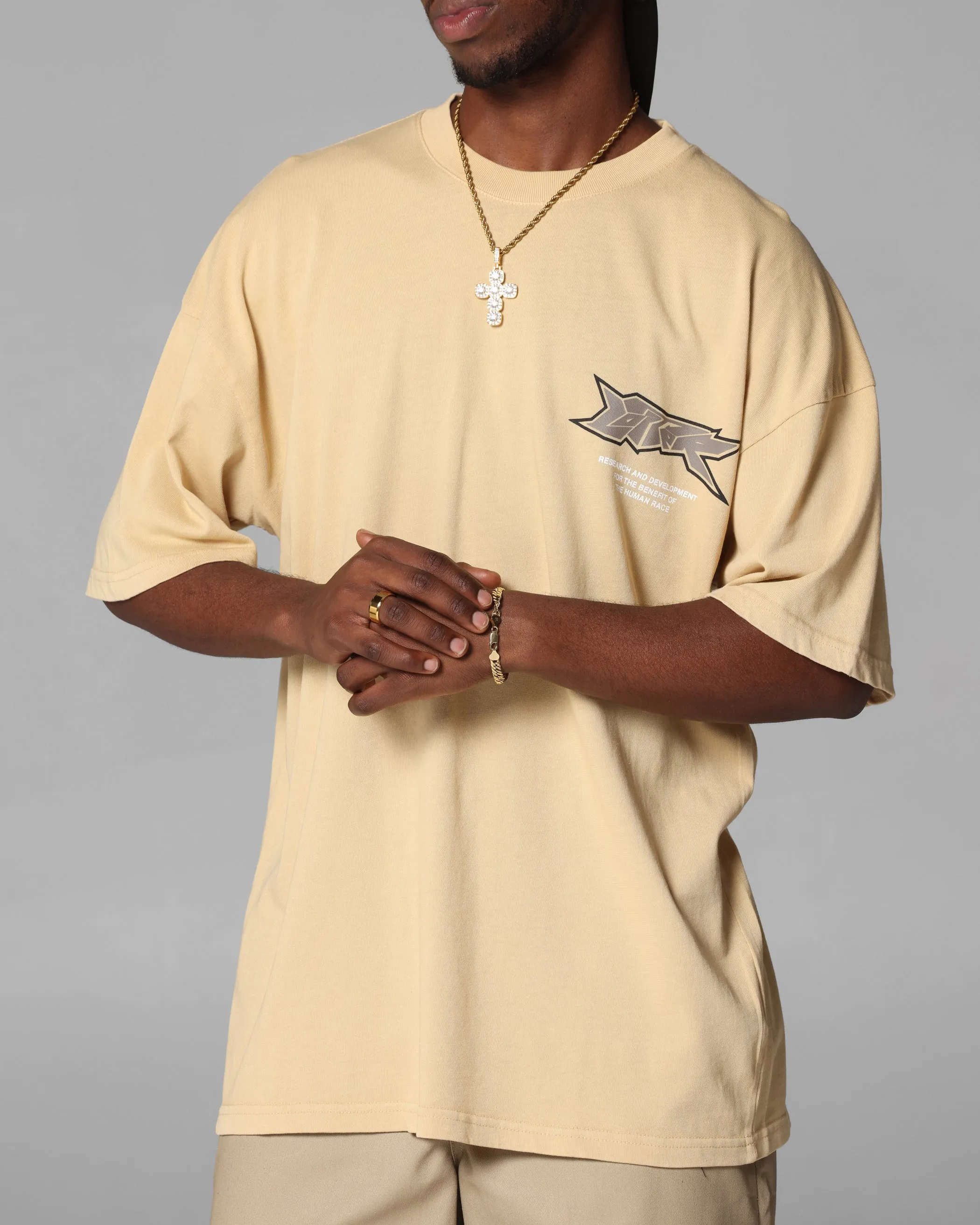 Loiter Runway T-Shirt Stone