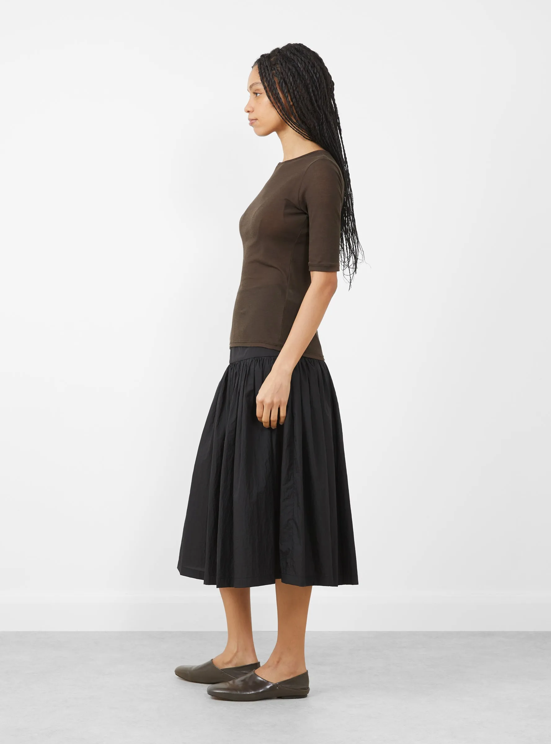 Round Short Sleeve T-Shirt, Brown