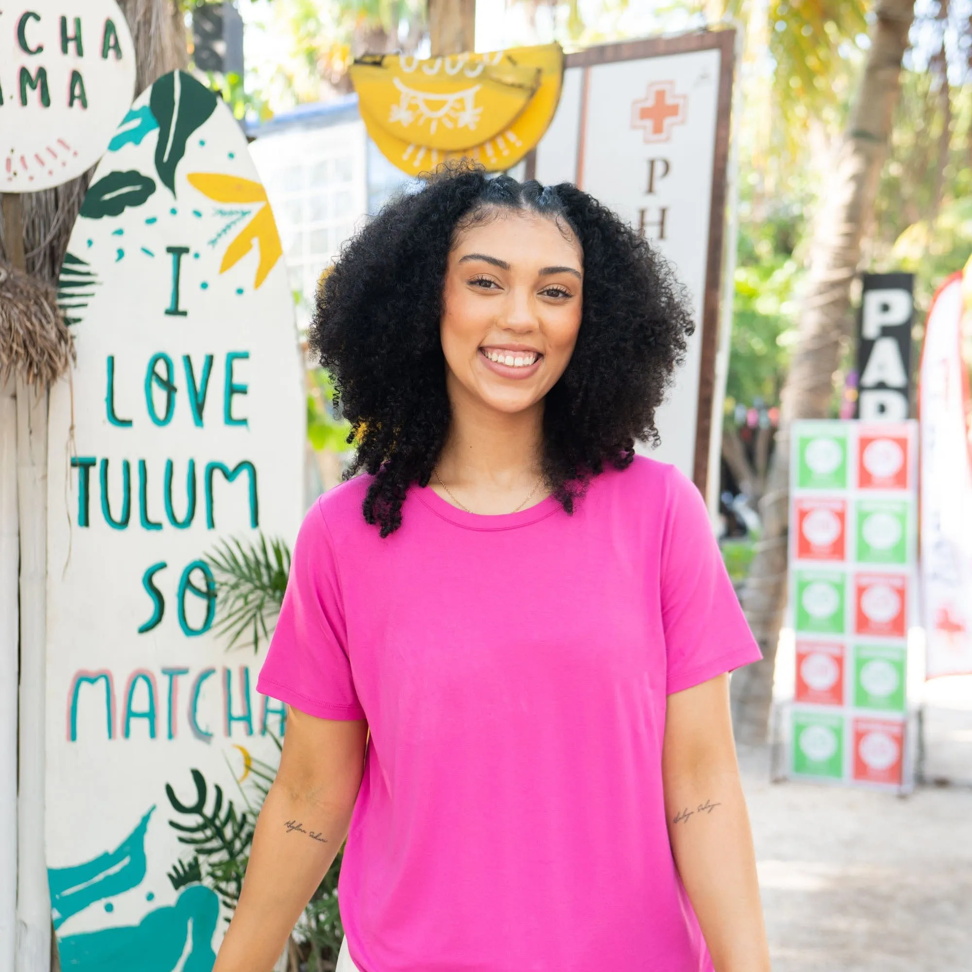 Women's Crew Neck Tee in Raspberry